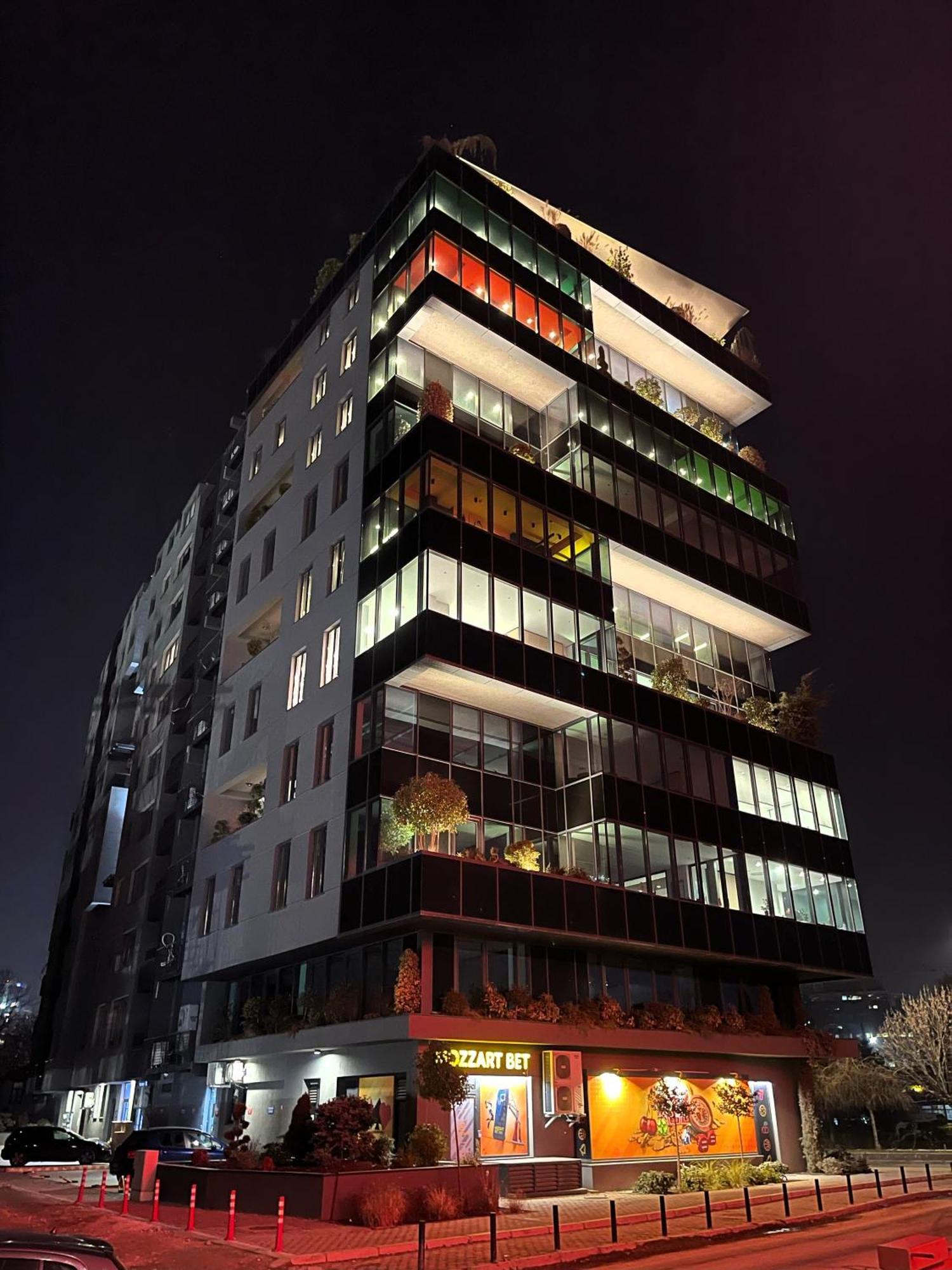Sunlight Luxe Apartment Skopje Exterior photo